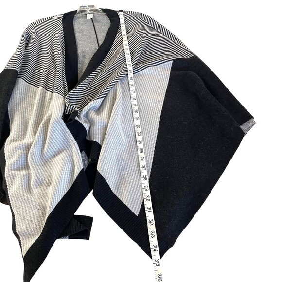 Lululemon Here for Serenity Wrap ActiveYoga Poncho Black Gray Women’s One Size - Picture 6 of 7